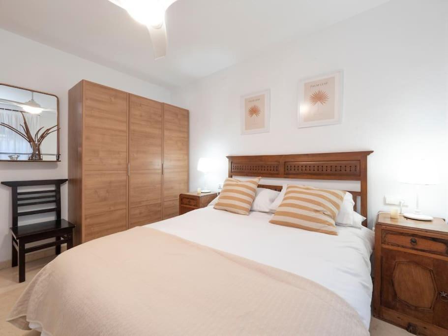 Tranquilo Y Bonito Apartamento A 10 Min Del Centro Малага Екстериор снимка