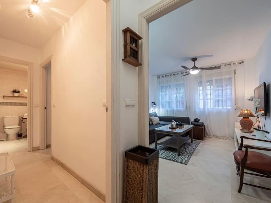 Tranquilo Y Bonito Apartamento A 10 Min Del Centro Малага Екстериор снимка